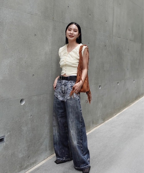Ameri(アメリ)の「FAKE DENIM DOUBLE WAIST PANTS(その他パンツ・レディース・ボルドー/ブルー・26inch/24inch/25inch)」の10枚目の写真