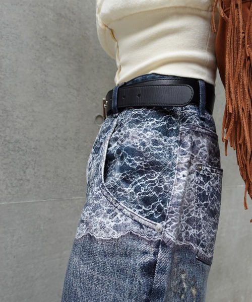 Ameri(アメリ)の「FAKE DENIM DOUBLE WAIST PANTS(その他パンツ・レディース・ボルドー/ブルー・26inch/24inch/25inch)」の12枚目の写真