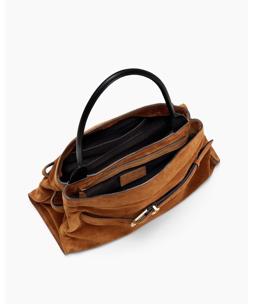 MARC JACOBS(マークジェイコブス)の「THE SUEDE DAKOTA SATCHEL/ザ スエード ダコタ サッチェル(ショルダーバッグ・レディース・ブラウン/ダークブラウン/プラム・ONE SIZE)」の14枚目の写真