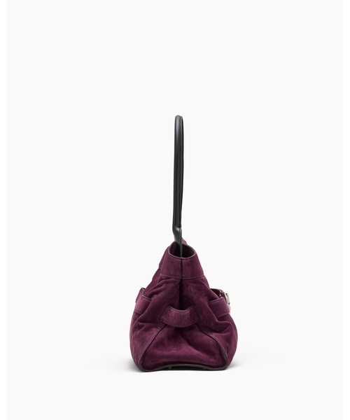 MARC JACOBS(マークジェイコブス)の「THE SUEDE DAKOTA SATCHEL/ザ スエード ダコタ サッチェル(ショルダーバッグ・レディース・ブラウン/ダークブラウン/プラム・ONE SIZE)」の18枚目の写真