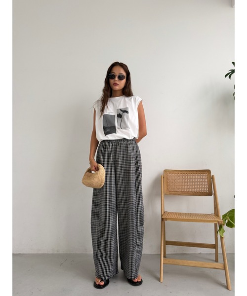 TRUNC(トランクエイティーエイト)の「2Way Photo Print French Sleeve Tee(Tシャツ/カットソー・レディース・オフホワイト/ブラック・FREE)」の21枚目の写真