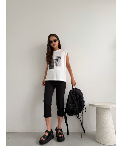 TRUNC(トランクエイティーエイト)の「2Way Photo Print French Sleeve Tee(Tシャツ/カットソー・レディース・オフホワイト/ブラック・FREE)」の22枚目の写真