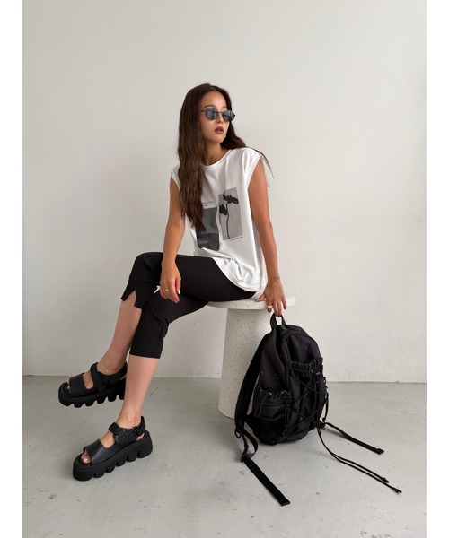 TRUNC(トランクエイティーエイト)の「2Way Photo Print French Sleeve Tee(Tシャツ/カットソー・レディース・オフホワイト/ブラック・FREE)」の13枚目の写真