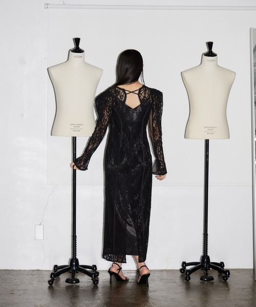 ANDRESD(アンドレスド)の「コーディドレースレーヤードドレス / corded lace layered dress(ドレス・レディース・ブラック・M/S/L)」の4枚目の写真