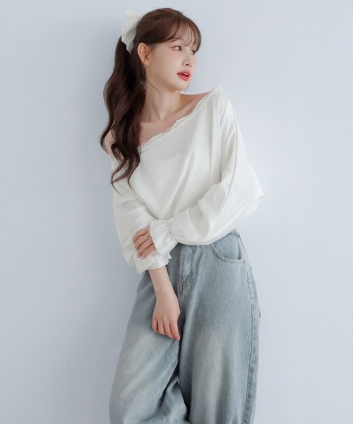 by muni:r(バイ ムニール)の「サテンレースオフショルボリュームスリーブブラウス/2026 AW COLLECTION(シャツ/ブラウス・レディース・ホワイト/ブラック・FREE)」の10枚目の写真