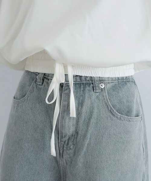 by muni:r(バイ ムニール)の「サテンレースオフショルボリュームスリーブブラウス/2026 AW COLLECTION(シャツ/ブラウス・レディース・ホワイト/ブラック・FREE)」の13枚目の写真