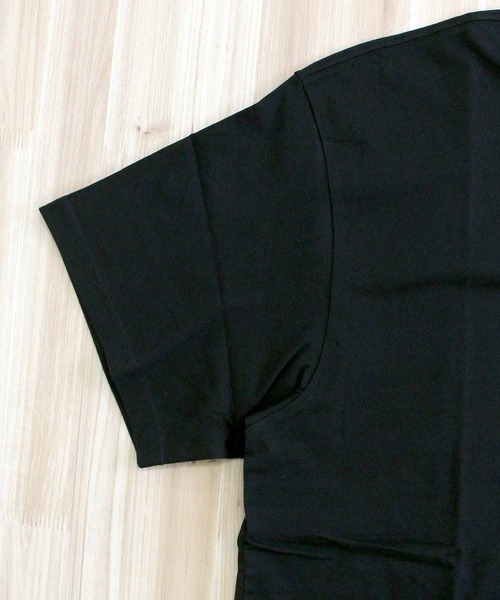Carhartt WIP(カーハートダブリューアイピー)の「WIP ポケットハート ワンポイント 半袖Tシャツ S/S Pocket Heart T-Shirt(Tシャツ/カットソー・メンズ・ホワイト×レッド/ブラック×ブラック・XL/L/M)」の12枚目の写真