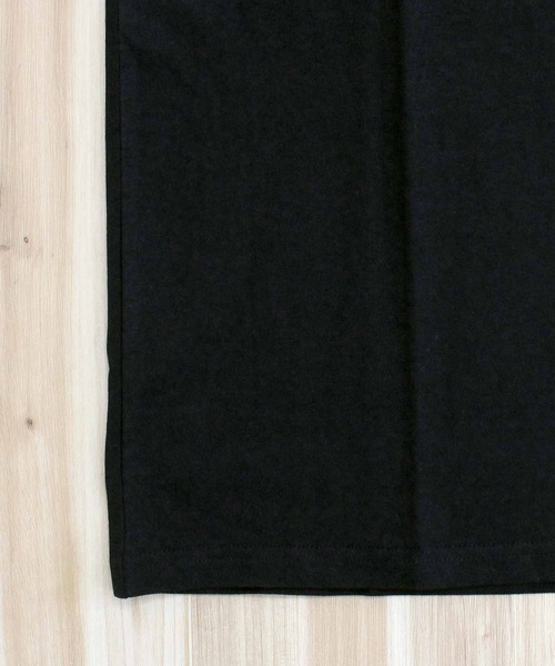 Carhartt WIP(カーハートダブリューアイピー)の「WIP ポケットハート ワンポイント 半袖Tシャツ S/S Pocket Heart T-Shirt(Tシャツ/カットソー・メンズ・ホワイト×レッド/ブラック×ブラック・XL/L/M)」の13枚目の写真