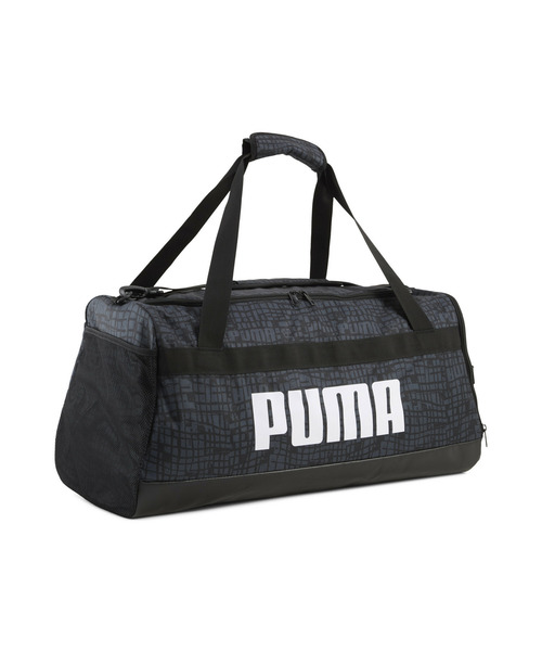 PUMA（プーマ）の「PUMA プーマ ユニセックス プーマ チャレンジャー AOP ミディアム プロ バッ（ボストンバッグ・メンズ・ブラック系・フリー）」の2枚目の写真