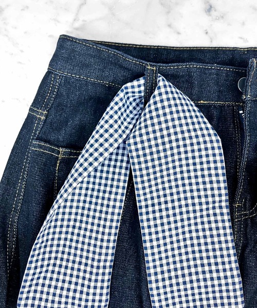JOHNNY WOLF(ジョニーウルフ)の「MONEV スカーフ付き ワンウォッシュ ワイドバレル デニムパンツ(デニムパンツ・メンズ・ネイビー・L/M/S)」の14枚目の写真