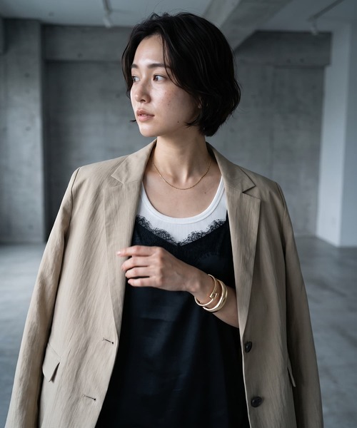 STYLE DELI(スタイルデリ)の「【BLK001】サテンレースアシメキャミソール(キャミソール・レディース・ブラック/アイボリー・FREE)」の6枚目の写真