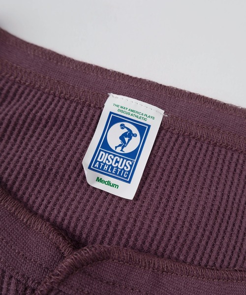 DISCUS(ディスカス)の「【71】【DISCUS/ディスカス】レディース ワッフル ヘンリーネック ロンT/袖フェイクレイヤード Tシャツ/裾ラウンド/前後差シルエット/綿100%(Tシャツ/カットソー・レディース・ブラック/オートミール/プラム・M)」の6枚目の写真