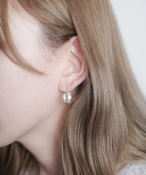 Chick（チック）の「【es】silver925 プレーンデザインピアス（ピアス（両耳用）・メンズ・その他/その他1・X-LARGE/LARGE/MEDIUM/SMALL/XX-LARGE）」の5枚目の写真