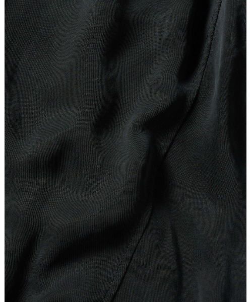 wjk（ダヴルジェイケイ）の「cupro vintage knee tuck easy pants（その他パンツ・メンズ・ブラック/ダークカーキ・X-LARGE/LARGE/MEDIUM/SMALL）」の9枚目の写真