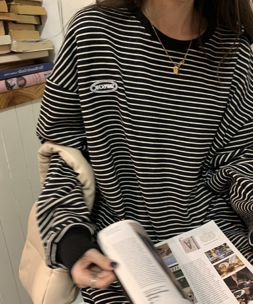 Ritzy（リッツィー）の「細ボーダー クルーネックロングスリーブ T シャツ（Tシャツ/カットソー・レディース・ホワイト/ブラック・M）」の9枚目の写真