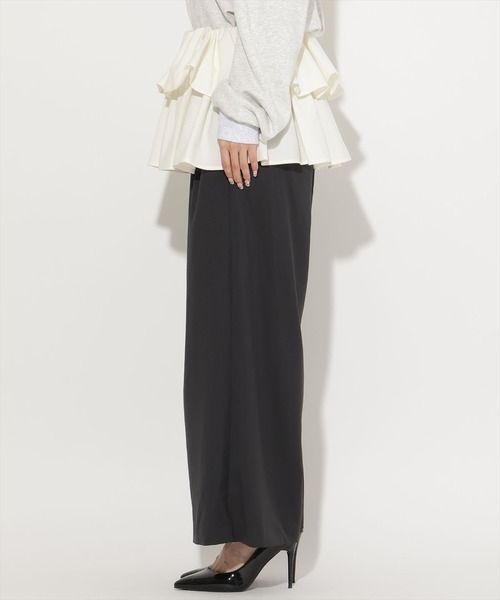 AND COUTURE(アンドクチュール)の「フリルミニスカートセットパンツ(その他パンツ・レディース・ブラック/チャコールグレー・SMALL/MEDIUM)」の16枚目の写真
