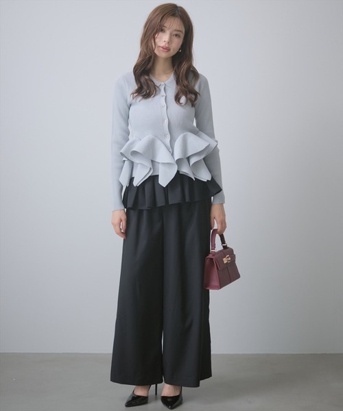 AND COUTURE(アンドクチュール)の「フリルミニスカートセットパンツ(その他パンツ・レディース・ブラック/チャコールグレー・SMALL/MEDIUM)」の21枚目の写真