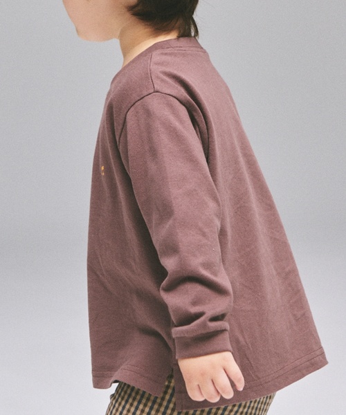 petit main(プティマイン)の「【WEB別注カラーあり】【プティプラ】BOYS長袖Tシャツ(Tシャツ/カットソー・キッズ・カラフル/クリーム/ブルー/レッド/モカ/オートミール/グリーン/キナリ/ダークブラウン・120cm/110cm/100cm/90cm/80cm)」の12枚目の写真