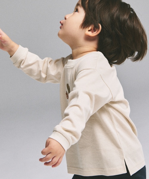 petit main(プティマイン)の「【WEB別注カラーあり】【プティプラ】BOYS長袖Tシャツ(Tシャツ/カットソー・キッズ・カラフル/クリーム/ブルー/レッド/モカ/オートミール/グリーン/キナリ/ダークブラウン・120cm/110cm/100cm/90cm/80cm)」の16枚目の写真
