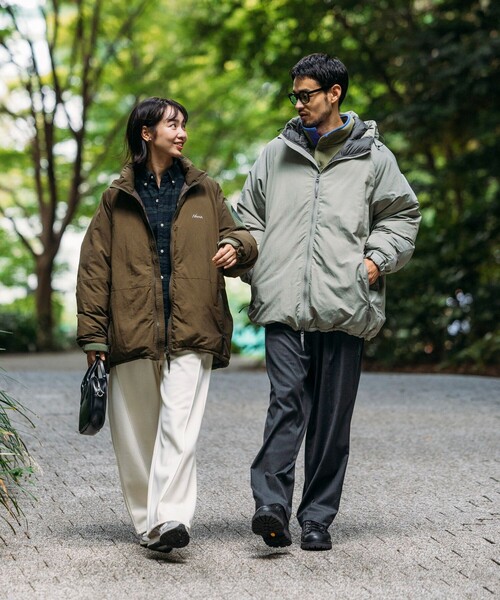 NANGA(ナンガ)の「NANGA/ナンガ SP HOODIE DOWN JACKET/別注 フーディー ダウンジャケット(ダウンジャケット/コート・メンズ・ブラック/オリーブ/グレー・X-LARGE/LARGE/MEDIUM/SMALL)」の9枚目の写真