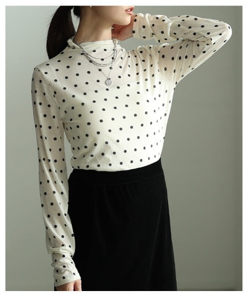 Sawa a la mode(サワアラモード)の「ドット柄シアーハイネックトップス(Tシャツ/カットソー・レディース・ブラック/オフホワイト・FREE)」の10枚目の写真