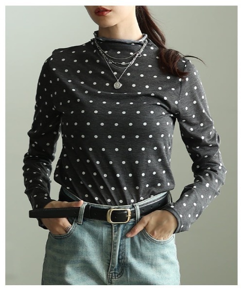 Sawa a la mode(サワアラモード)の「ドット柄シアーハイネックトップス(Tシャツ/カットソー・レディース・ブラック/オフホワイト・FREE)」の13枚目の写真