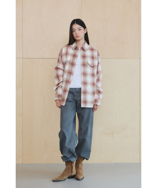KUME(クメ)の「Cotton Checked Shirt with Embroidered Pocket, Red(シャツ/ブラウス・レディース・その他・MEDIUM)」の5枚目の写真