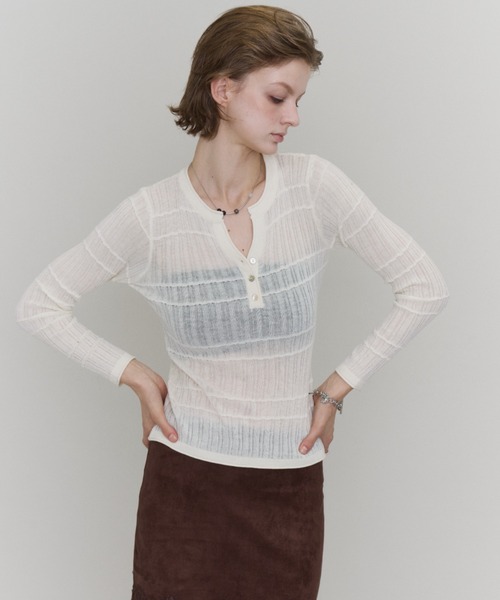 Rohwel（ローウェル）の「Sheer Random Rib Henley Top / シアーランダムリブヘンリートップ（カーディガン/ボレロ・レディース・グレー/ホワイト/ブラック・FREE）」の13枚目の写真