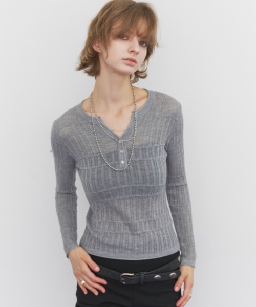 Rohwel（ローウェル）の「Sheer Random Rib Henley Top / シアーランダムリブヘンリートップ（カーディガン/ボレロ・レディース・グレー/ホワイト/ブラック・FREE）」の20枚目の写真
