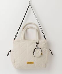 キウ KiU SQUARE PADDED MULTI-PURPOSE TOTE BAG