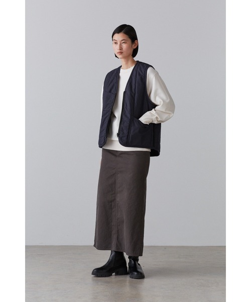 YLEVE(イレーヴ)の「LAVENHAM × YLEVE / REVERSIBLE ZIP FRONT GILET(ブルゾン・レディース・ネイビー・1)」の10枚目の写真