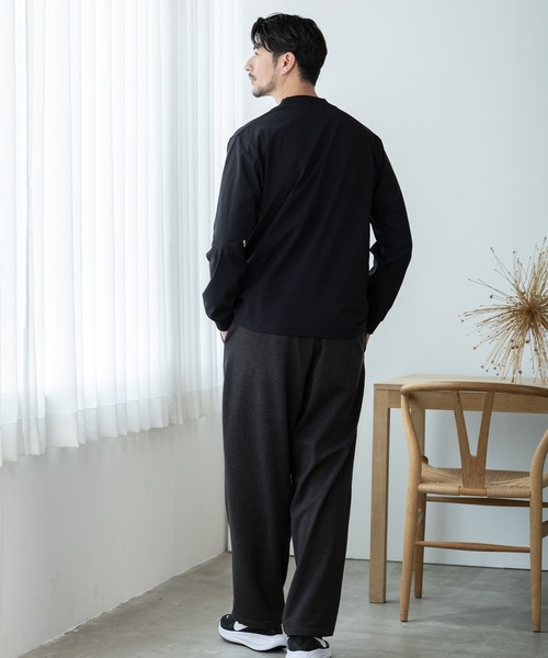phiten(ファイテン)の「【phiten × BTZ TOKYO】軽量・通気 モックネック長袖Tシャツ(Tシャツ/カットソー・メンズ・ホワイト/ブラック/チャコールグレー・S/M/LL/L/3L)」の14枚目の写真