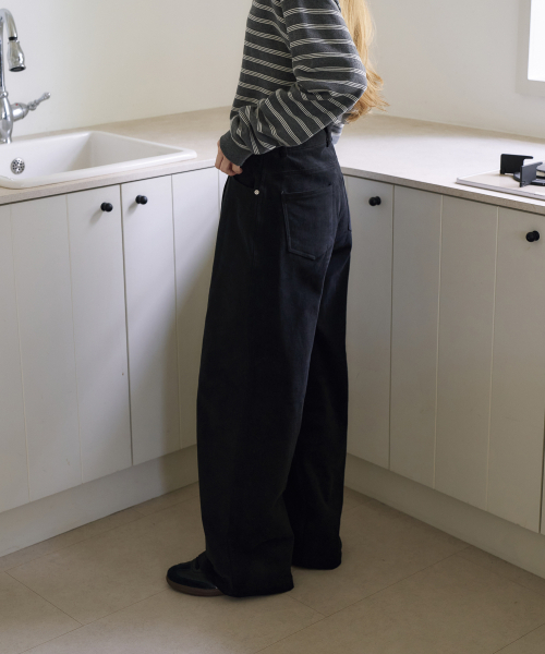 DEHEVE（デヘヴェ）の「エッセンシャル ウォーム ワイドパンツ [ブラック]（その他パンツ・レディース・その他・SMALL/MEDIUM/LARGE）」の2枚目の写真