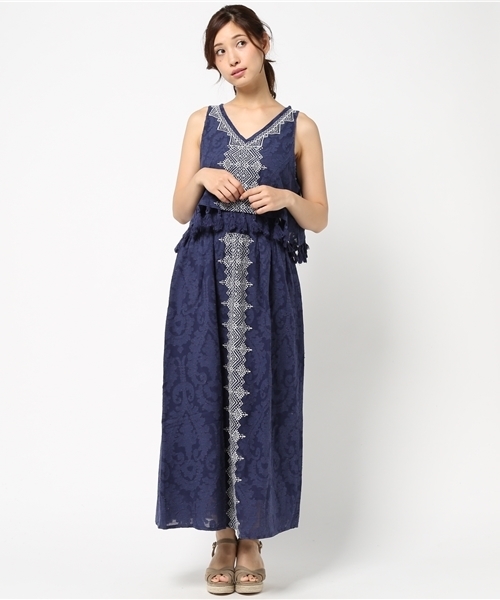 セール カットジャガード 刺繍 セパレート ワンピース ワンピース Aic エーアイシー のファッション通販 Zozotown