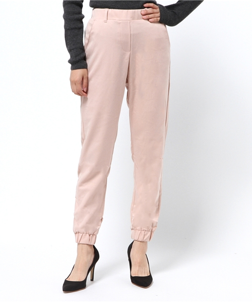 Pierrot（ピエロ）の「選べるS-Lサイズ展開◎高見え素材ジョガーパンツ（その他パンツ・レディース・ブラック/グレイッシュベージュ/ピンクベージュ/チャコール/ベージュ/ネイビー/ストライプ/グレー/ライトカーキ/スモークピンク・S/M/L）」の8枚目の写真