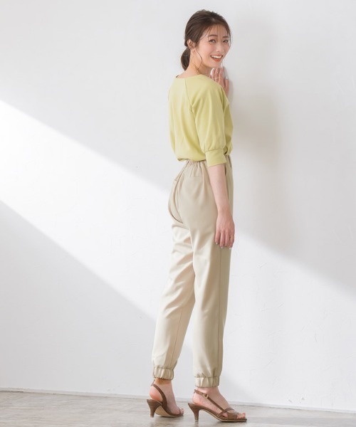 Pierrot（ピエロ）の「選べるS-Lサイズ展開◎高見え素材ジョガーパンツ（その他パンツ・レディース・ブラック/グレイッシュベージュ/ピンクベージュ/チャコール/ベージュ/ネイビー/ストライプ/グレー/ライトカーキ/スモークピンク・S/M/L）」の22枚目の写真