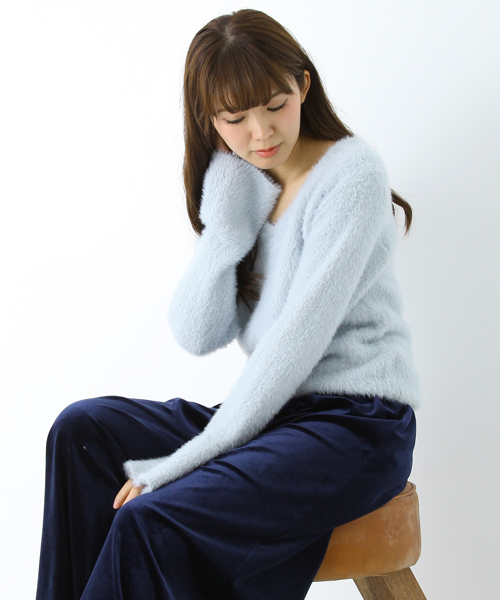 rps（アールピーエス）の「レースアップフェザーＶネックプルオーバー/バックシャンニット（ニット/セーター・レディース・サックスブルー/ライトグレー/ピンク/オフホワイト・M）」の3枚目の写真