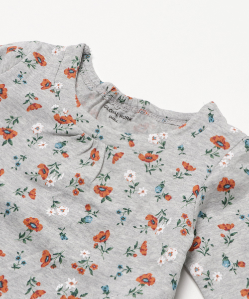 GLOBAL WORK(グローバルワーク)の「【キッズ】スソレースTシャツ長袖/739429(Tシャツ/カットソー・キッズ・その他1/ホワイト/グレー・MEDIUM/LARGE/SMALL/XX-LARGE/X-LARGE)」の5枚目の写真