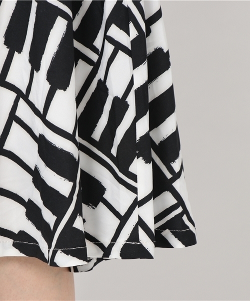 MERLOT（メルロー）の「ピアノストライプ柄ウエストリボンワンピース5779（ワンピース・レディース・レッド/ブルー/ブラック・FREE）」の5枚目の写真