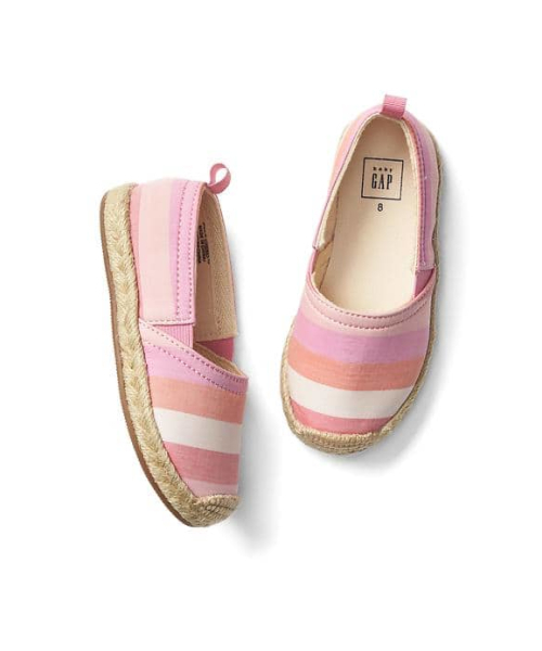 GAP（ギャップ）の「スリッポン エスパドリーユ（スリッポン・キッズ・ナチュラル/チェリーピンク/ピンク系その他・12.5/16/14cm/15cm/16.5cm/15 /16cm/12.5cm/16.5/13.5cm/14）」の2枚目の写真