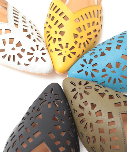 titivate（ティティベイト）の「ﾚｰｽｶｯﾄｾﾊﾟﾚｰﾄﾊﾟﾝﾌﾟｽ（パンプス・レディース・ライトグレー/ブルー/ブラック/カーキ/イエロー/ゴールド/グレー系その他/シルバー・L/M/S/LL）」の22枚目の写真