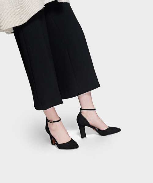 CHARLES & KEITH(チャールズ & キース)の「アンクルストラップメリージェーンヒール / ANKLE STRAP MARY JANE HEELS(パンプス・レディース・ブラック/ピンク/バーガンディー・23.5cm/25cm/23cm/24.5cm/22.5cm/25.5cm)」の4枚目の写真