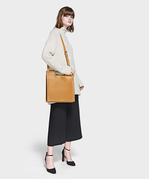 CHARLES & KEITH(チャールズ & キース)の「アンクルストラップメリージェーンヒール / ANKLE STRAP MARY JANE HEELS(パンプス・レディース・ブラック/ピンク/バーガンディー・23.5cm/25cm/23cm/24.5cm/22.5cm/25.5cm)」の8枚目の写真