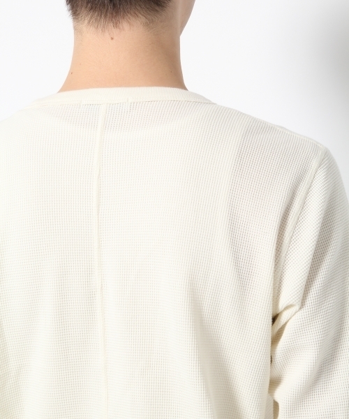 GLOBAL WORK（グローバルワーク）の「【発熱・保温・保湿】ワッフルロングクルーネック/765422（Tシャツ/カットソー・メンズ・ホワイト/ネイビー/カーキ/レッド/グレー・LARGE/X-LARGE/MEDIUM/SMALL）」の17枚目の写真