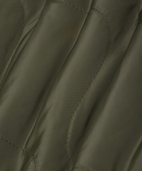 le.coeur blanc(ルクールブラン)の「ボア×キルティングリバーシブルコート(その他アウター・レディース・ブラック/アイボリー/カーキ・38)」の9枚目の写真