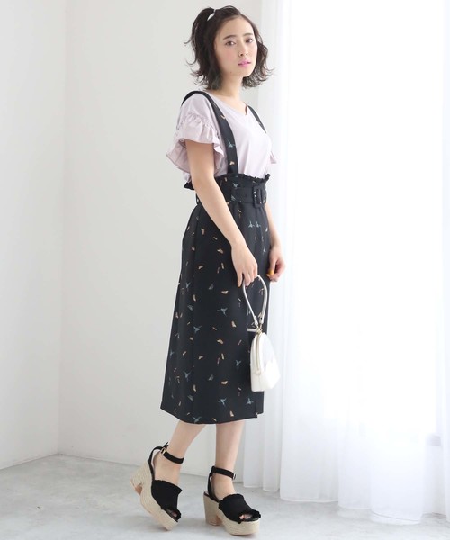 one after another NICE CLAUP(ワンアフターアナザーナイスクラップ)の「袖フリル切替えTシャツ(Tシャツ/カットソー・レディース・ベージュ/オフホワイト/サックスブルー/ラベンダー/スミクロ・FREE)」の7枚目の写真
