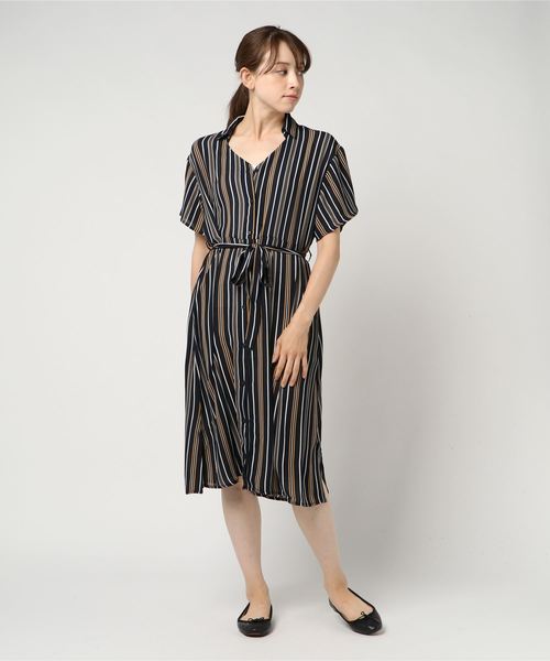 VENCEEXCHANGE（ヴァンスエクスチェンジ）の「ストライプシャツワンピース（シャツワンピース・レディース・オフホワイト/スカイブルー・M）」の7枚目の写真