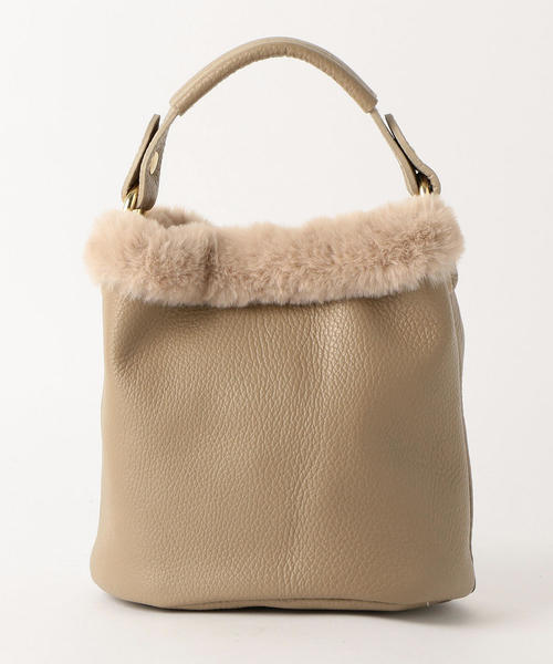 LAURA DI MAGGIO（ローラディマッジオ）の「[別注]LAURA DI MAGGIO KFC FURTRIM 2WAYバッグ ◆（ショルダーバッグ・レディース・ブラック/ベージュ/ワインレッド・FREE）」の6枚目の写真