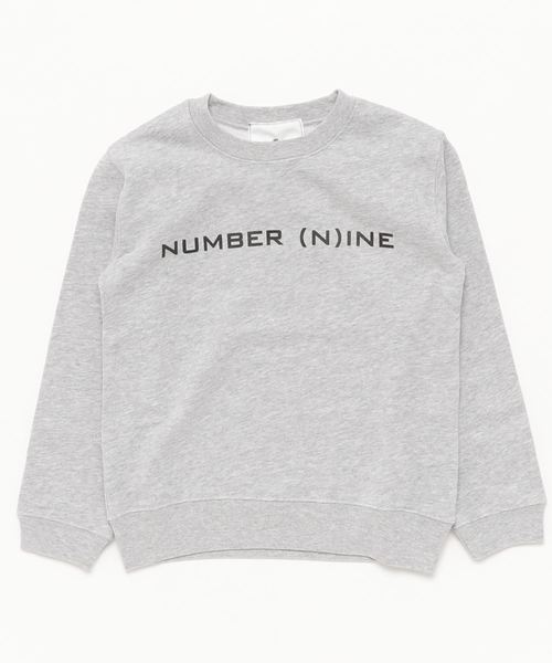 NUMBER (N)INE(ナンバーナイン)の「kids キッズ ロゴクルーネックスウェット(スウェット・キッズ・ブラック/ブラック系その他2/ブラック系その他3/グレー/グレー系その他2/グレー系その他3・130cm(120-130cm)/150cm(140-150cm))」の6枚目の写真