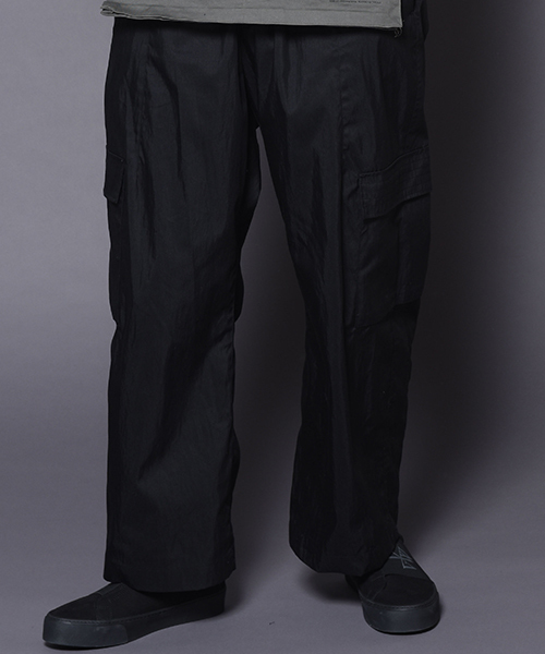 VIRGOwearworks（ヴァルゴウェアワークス）の「MUCH FAT CARGO（カーゴパンツ・メンズ・ブラック/ベージュ/オリーブ・2/4/3）」の2枚目の写真